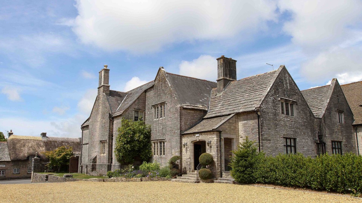Corfe Castle Village Hotel | Mortons Manor