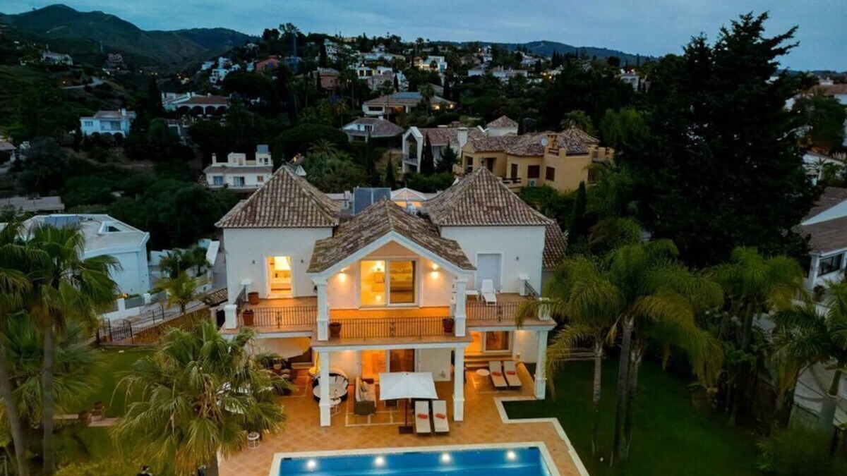 Urbanizacion el Rosario Villa | Moscu 13 Comfortable holiday residence
