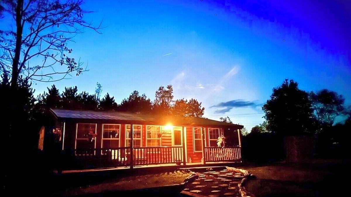 Marienville Cabin | Mossy Oak Villa:Pet-Friendly Cabin Near Cook Forest & Allegheny National Forest