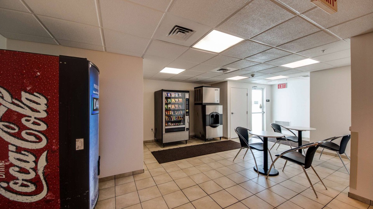 Brownsville Hotel | Motel 6 Brownsville, TX