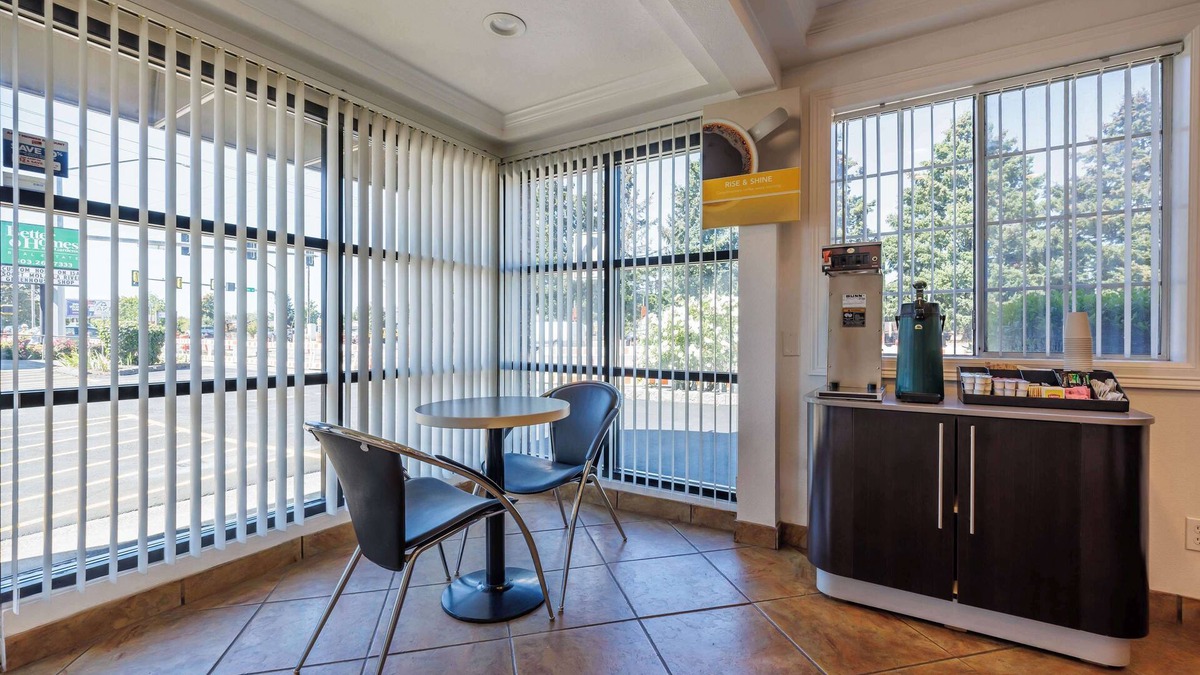 Canby Hotel | Motel 6 Canby, OR