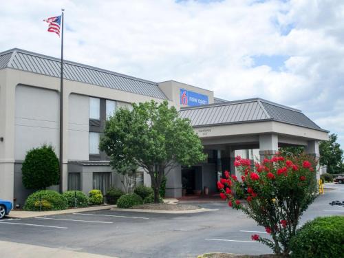 Conway Hotel | Motel 6-Conway, AR