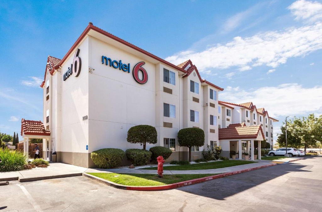Dixon Hotel | Motel 6-Dixon, CA
