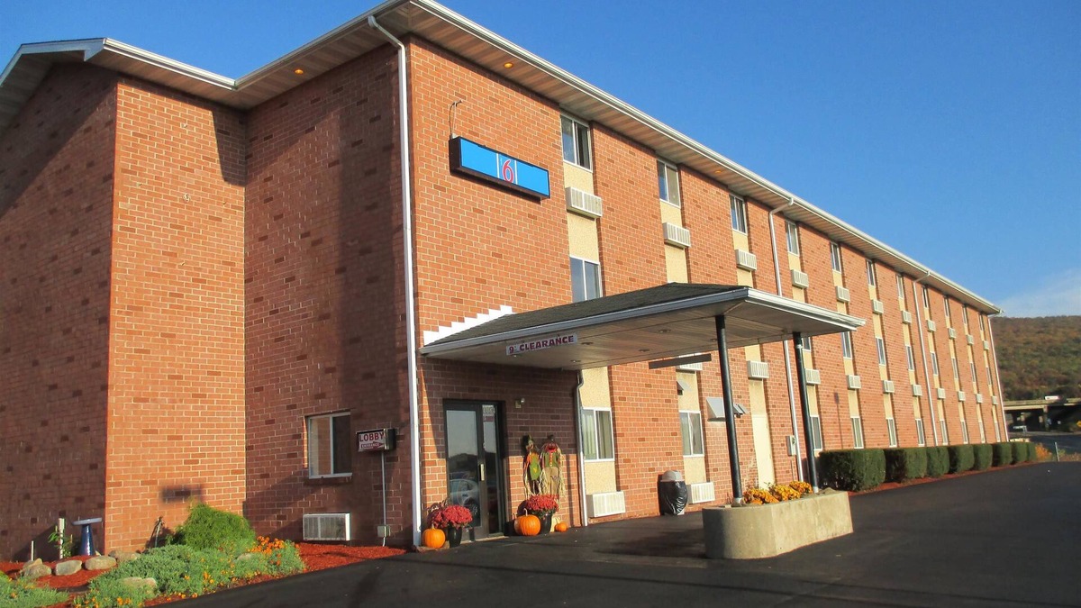 Sybertsville Hotel | Motel 6 Drums, PA