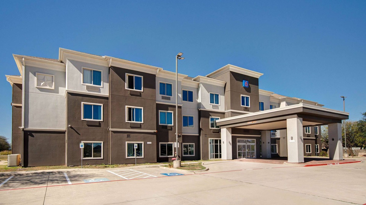 Fort Worth Hotel | Motel 6 Fort Worth, TX – I-35 & I-20