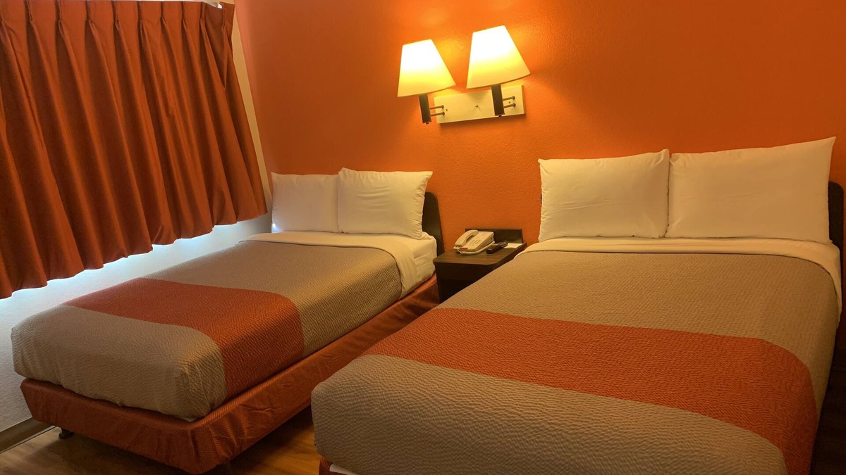 Grants Hotel | Motel 6 Grants, NM