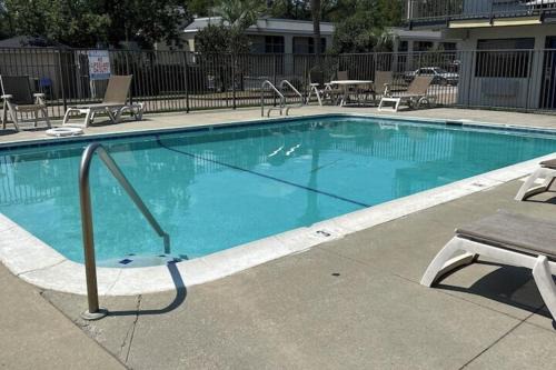 Gulfport Hotel | Motel 6 Gulfport, MS Airport