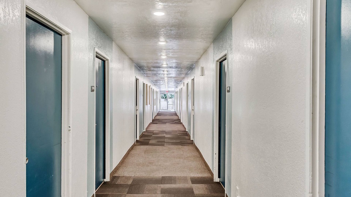 Ogden Hotel | Motel 6 Ogden, UT- Downtown