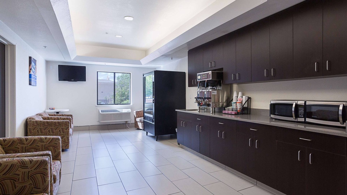 Page Hotel | Motel 6 Page, AZ