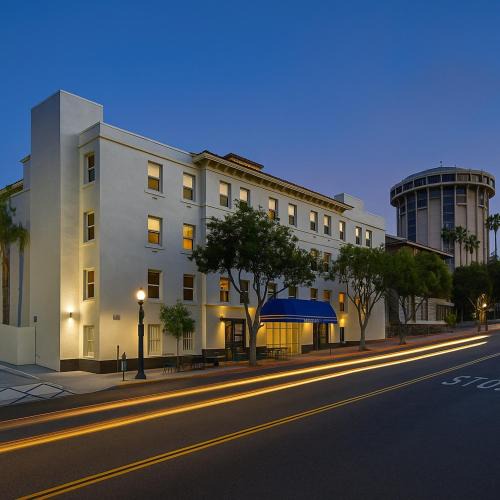 Cortez Hill Hotel | Motel 6-San Diego, CA - Downtown