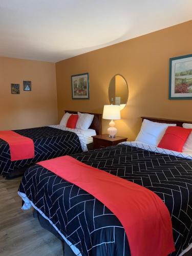 East Kootenay Hotel | Motel Bavaria