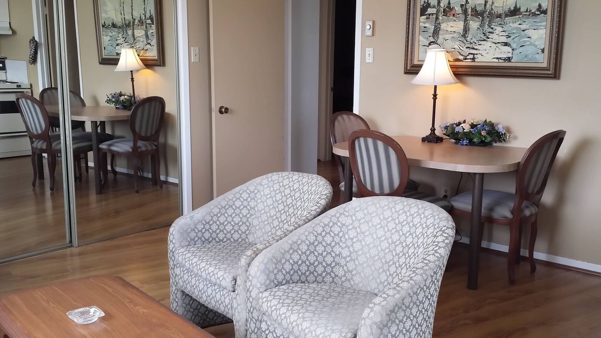 Saint-Jean-Sur-Richelieu Hotel | Motel Iberville