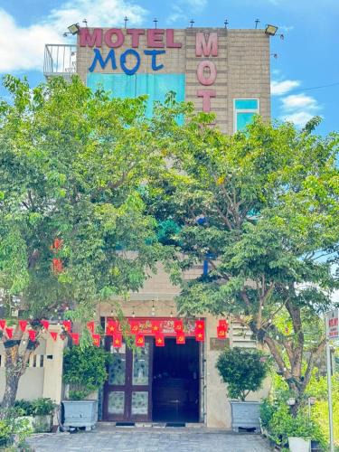 Dien Ban Hotel | Motel Mốt