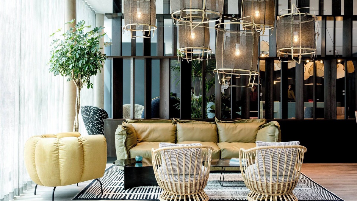 Issy-les-Moulineaux Hotel | Motel One Paris Porte de Versailles