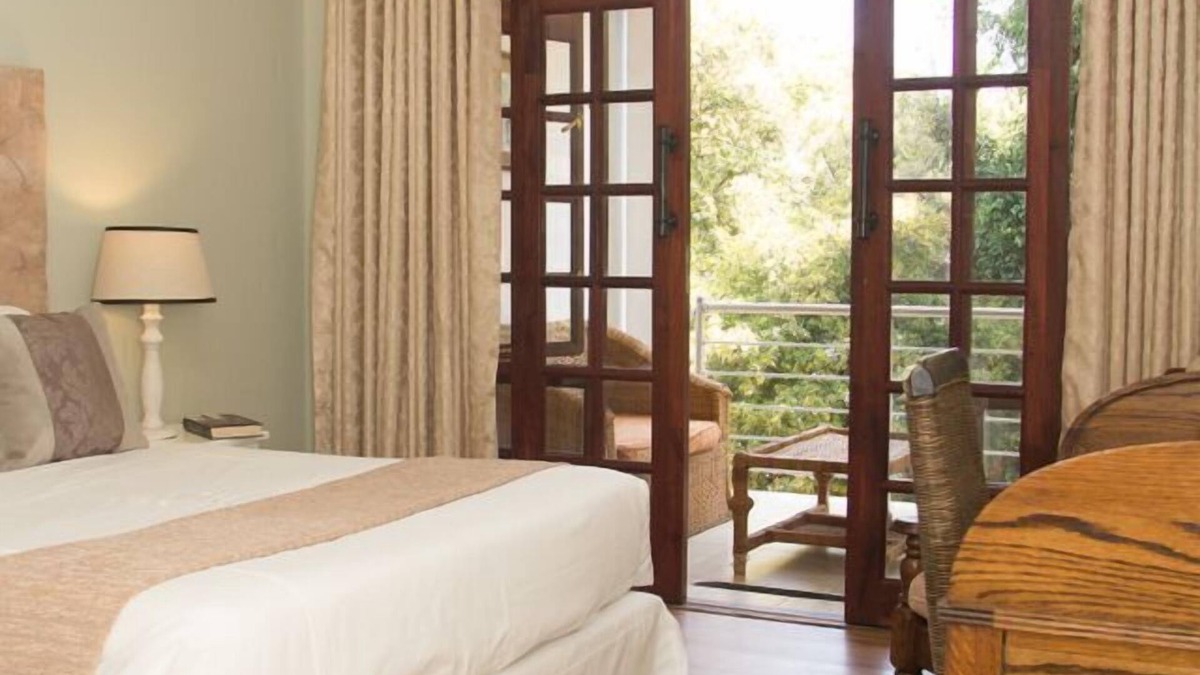 Bulawayo Cabin | Motsamai Lodge