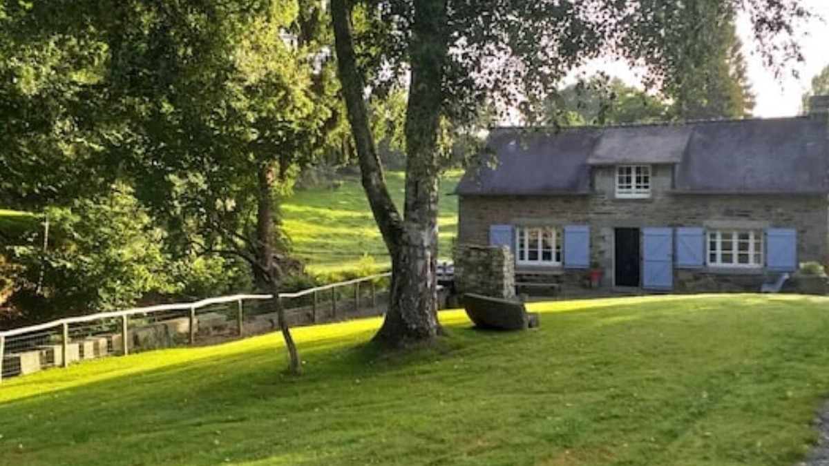 La Fontenelle House | Moulin de Babel, vacation home in 4Ha nature reserve. Bike rental, games for everyone