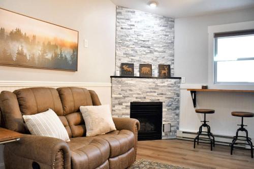 Estes Park House | Mount Chiquita Suite