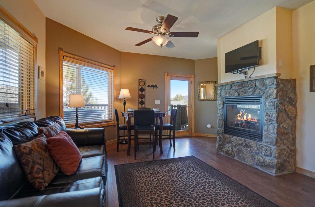 Estes Park Apartment | Mount Meeker 26B Condo