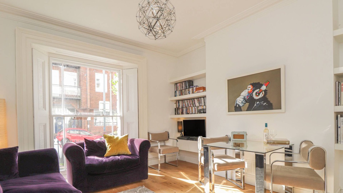 Royal Tunbridge Wells Apartment | MOUNT SION, romantic, luxury holiday cottage in Royal Tunbridge Wells