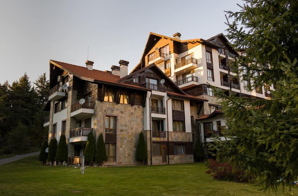 Samokov Apartment | Mountain Apartment in Borovets Ski Resort