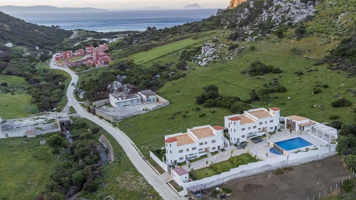 Taghramt Apartment | Mountain Apt, Pool & Beach 600m