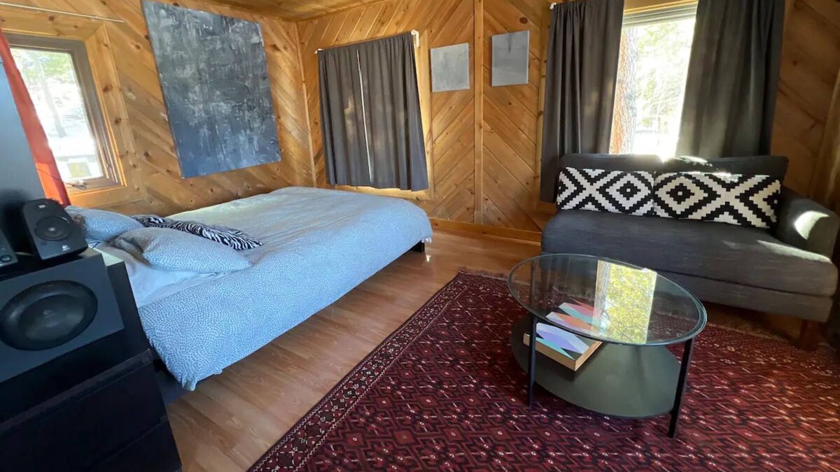 Nederland Cottage | Mountain Cottage Getaway in Nederland