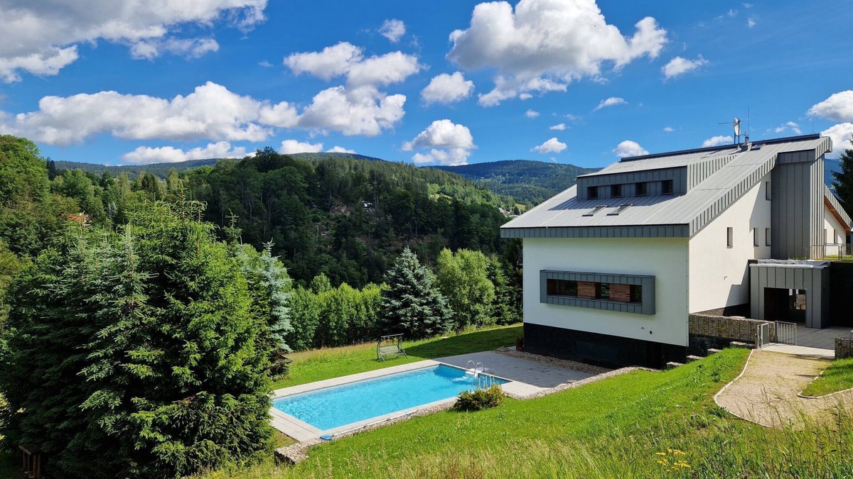 Rokytnice nad Jizerou Apartment | Mountain Luxe Nest & Pool by Interhome