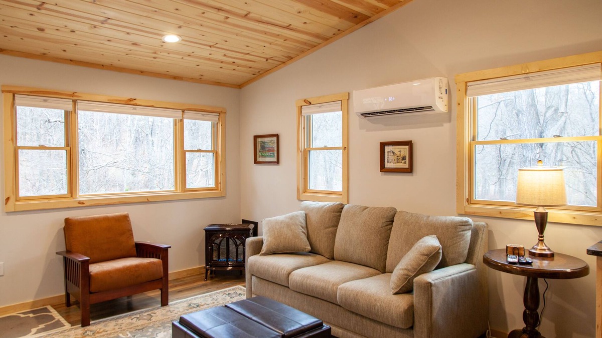 Wardensville Cabin | Mountain Gaze - Family Cabin Getaway