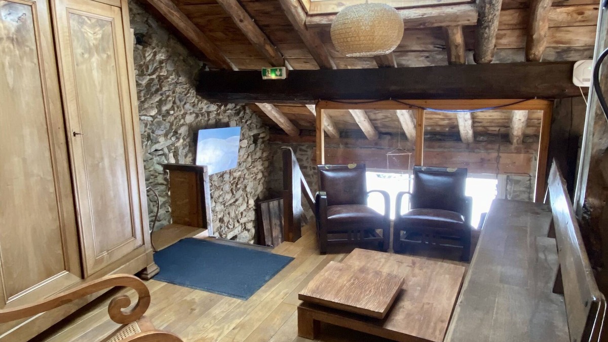 Fontrabiouse House | Mountain gîte for up to 13 people in Espousouille