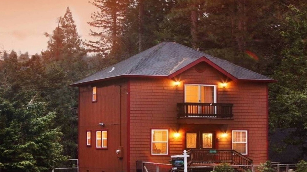 Long Barn Cottage | Mountain House Located near Pinecrest and Dodge Ridge