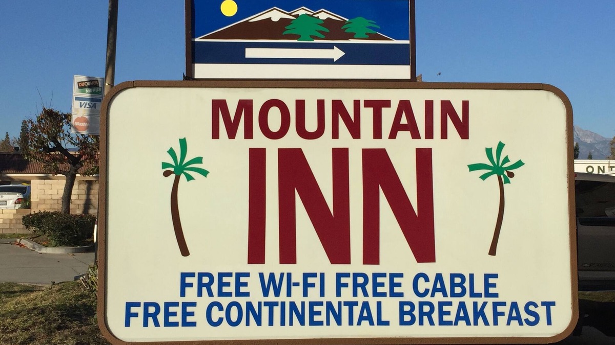 Ontario Hotel | Mountain Inn
