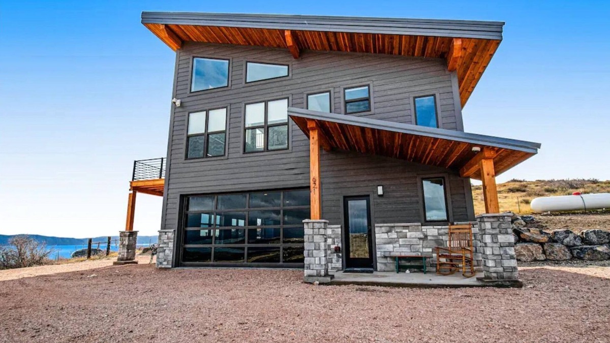 Fish Haven House | Mountain Lakeside Chalet Near Beaches & Amenities