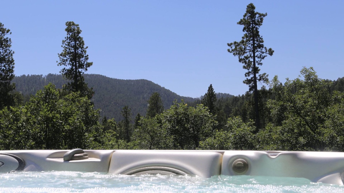 Spearfish House | Mountain lodge on private estate with hot tub