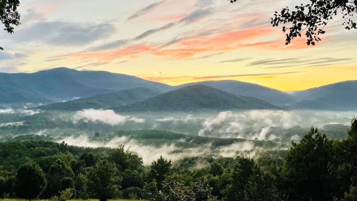 Afton House | Mountain Mama- Amazing Views! + Hot Tub!