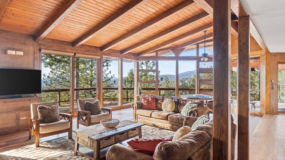 Oakhurst Cabin | Mountain Oasis! Indoor Hot Tub, Game Room, VIEWS!