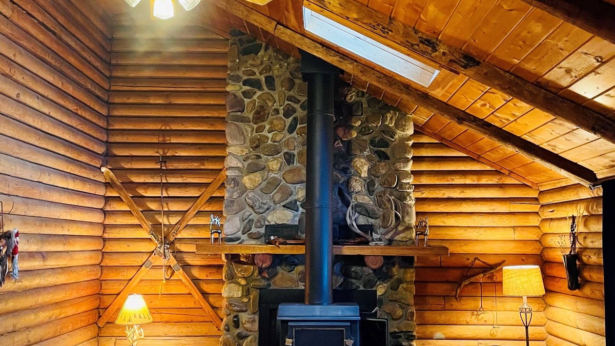 Eden Cabin | Mountain Retreat for skiing, hiking, biking, water sports or relaxing