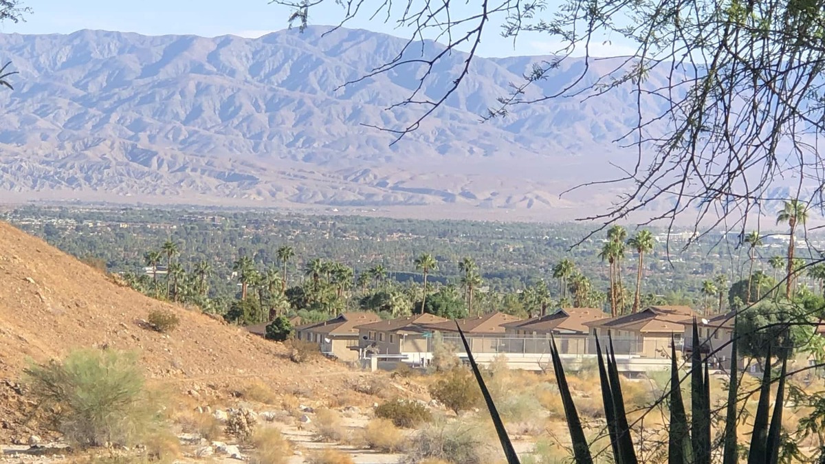 Palm Desert House | Mountain Retreat in Center of City, Spectacular View