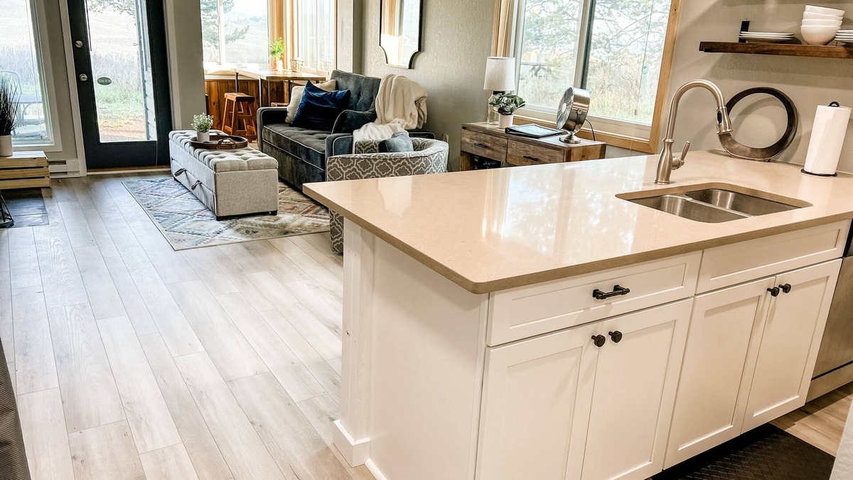 Granby Condo | Mountain Retreat with Beautiful Views & Fireplace