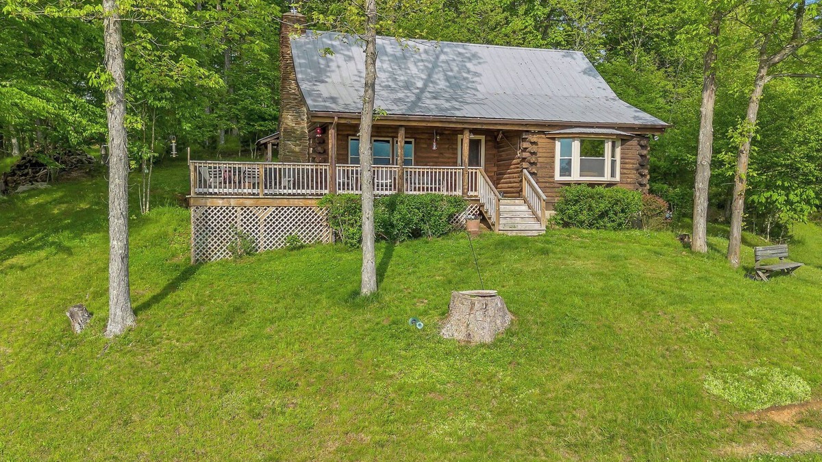Lansing Cabin | Mountain Top Cabin! Hot tub + Fireplace + Dog Friendly