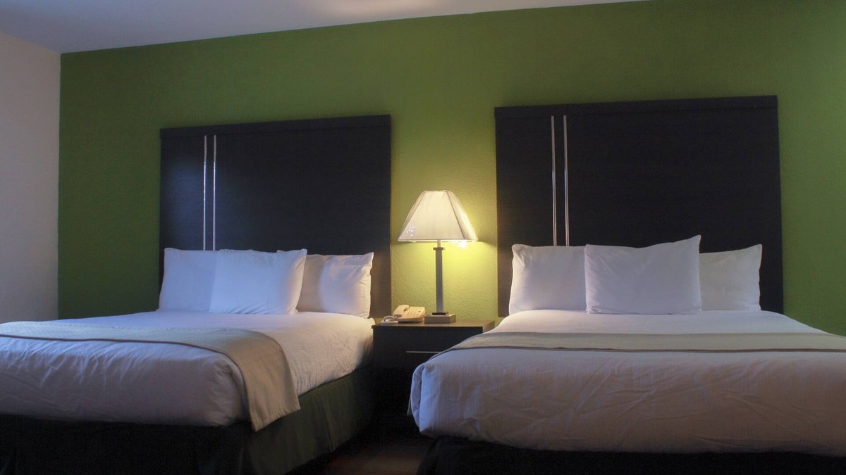 Dillard Hotel | Mountain Valley Inn Dillard