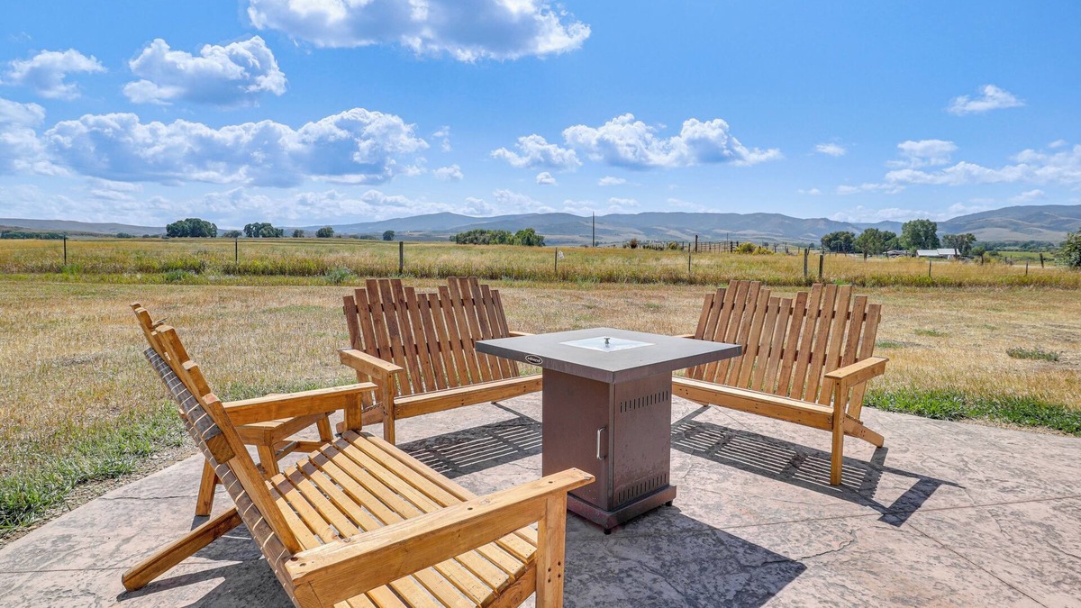 Carbon County Cabin | Mountain-View Log Cabin in Wyoming Wilderness