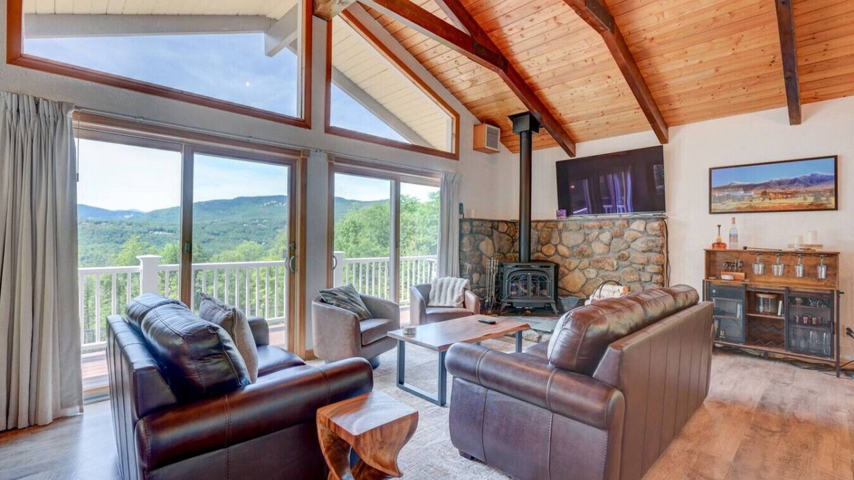 Jackson Cabin | Mountain View Modern Chalet w/Fire Pit & AC