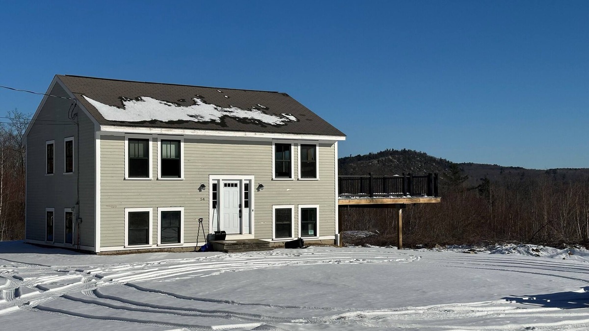 Hartford House | Mountain view retreat