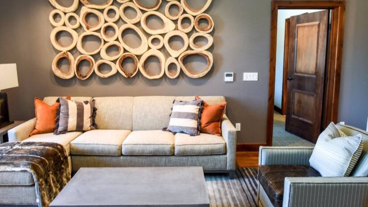 Lakeside Park Condo | Mountain View w/Fireplace | Ski Valet & Shuttle