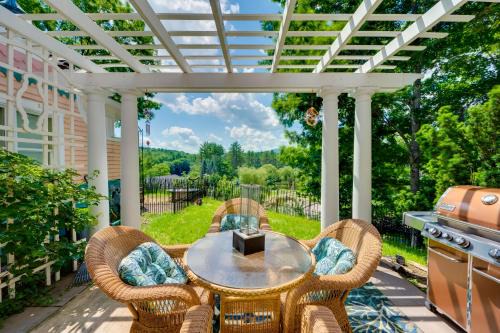 Jackson House | Mountain Views Beautiful Nestlenook Farm Home!