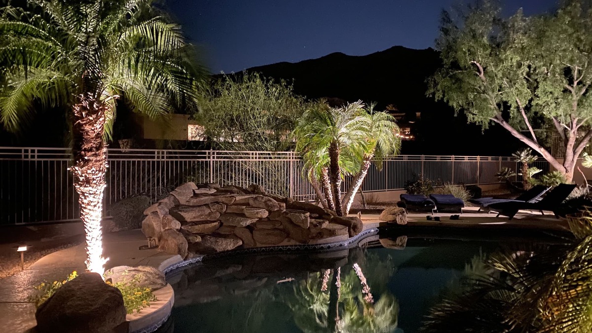Foothills House | Mountainous Dessert Oasis