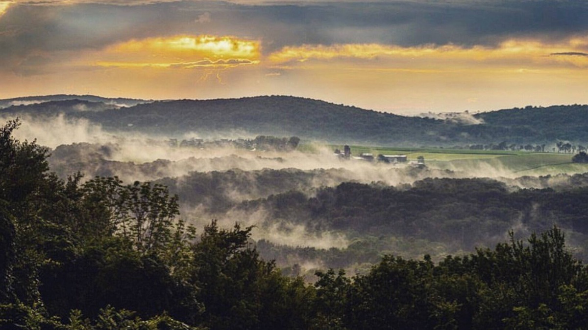 Schooleys Mountain Villa | Mountaintop Villa with Stunning views 13 acres with pool.