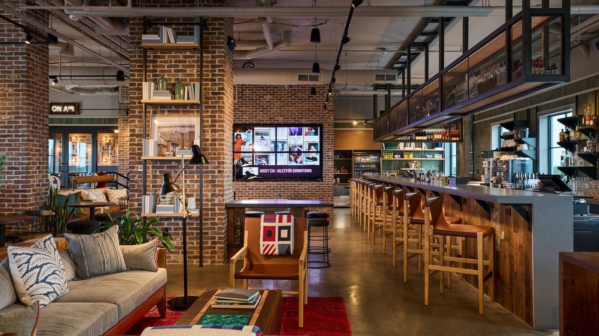 Downtown Charleston Hotel | Moxy Charleston Downtown
