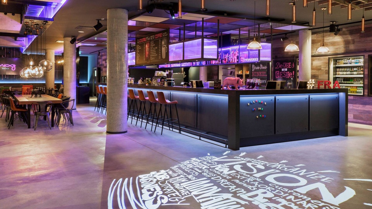 Ostend Hotel | MOXY Frankfurt East