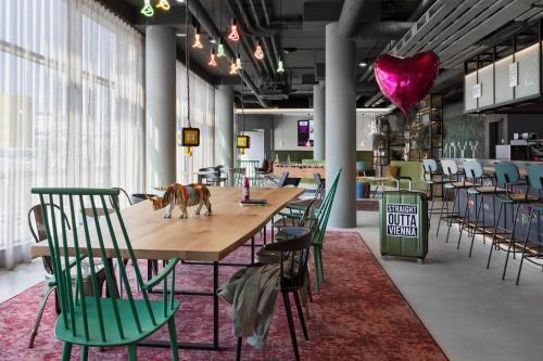 Erdberg Hotel | Moxy Vienna City East